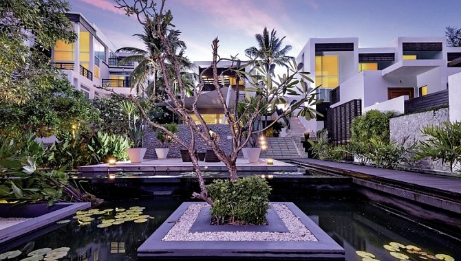 Hotel mit Begrünung