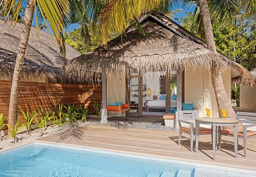 Hotelzimmer Veranda mit Pool