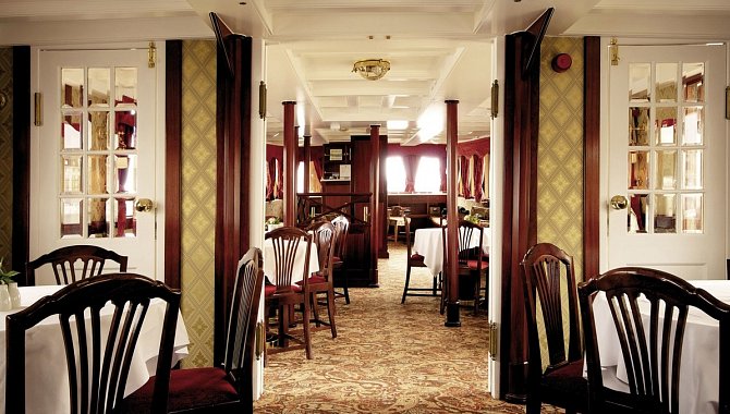 Restaurant im Schiff