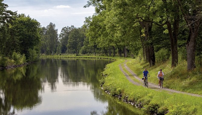 Radfahren am Fluss