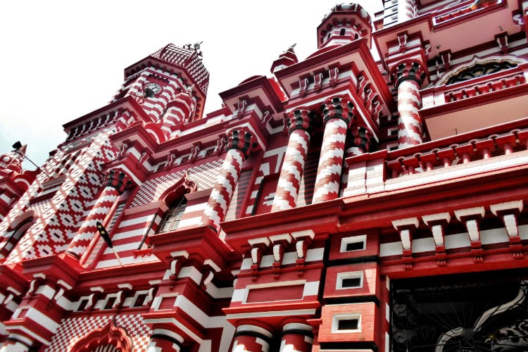 Rot-Weiße Moschee in Colombo